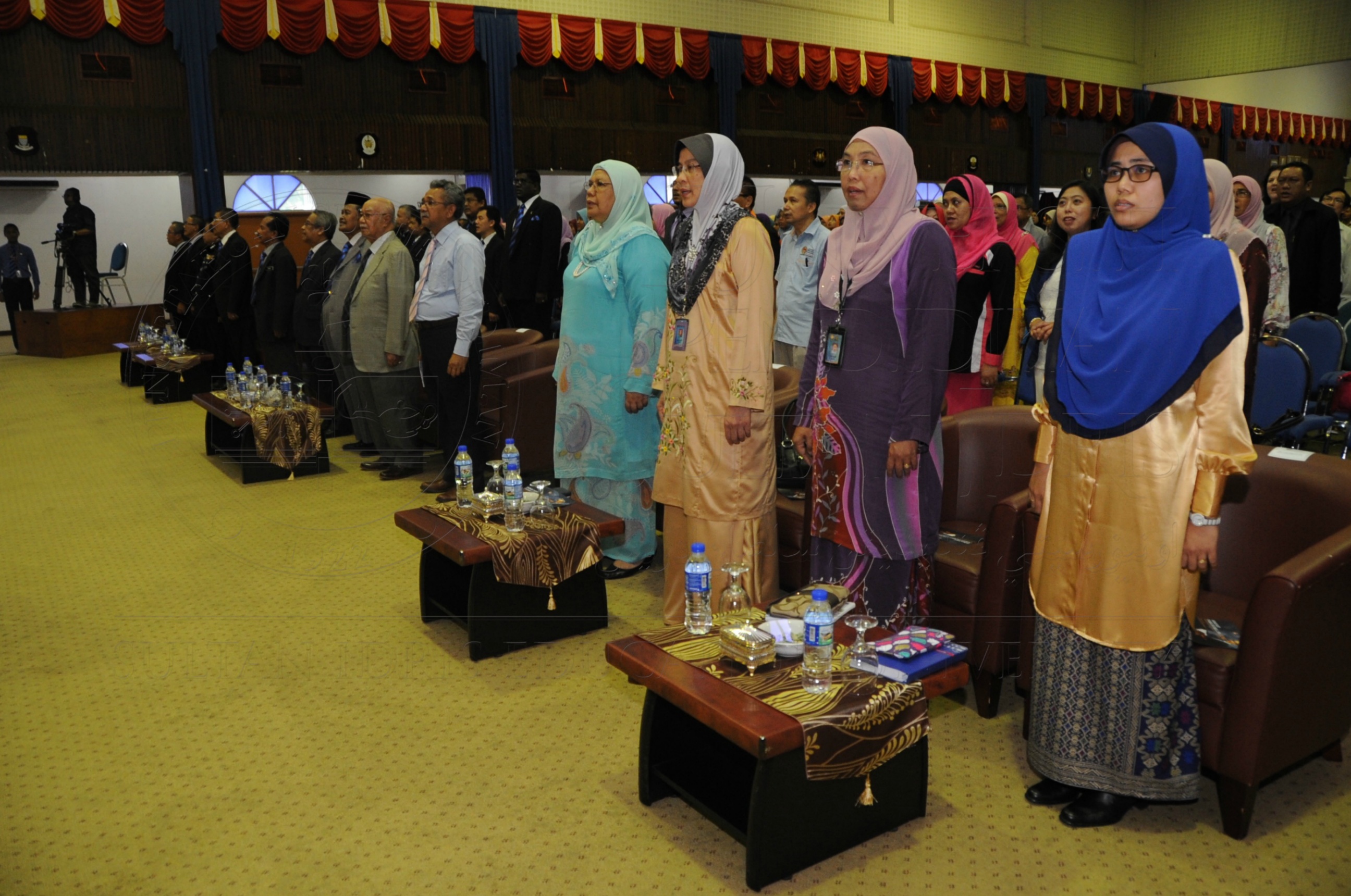 PRO 16 6 AMANAT VCHAS 8611